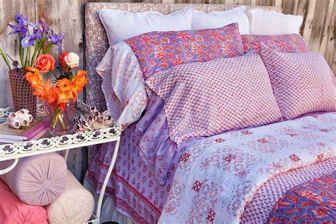 Kerry Cassill Luxury Indian Printed Bedding And Apparel — Medium