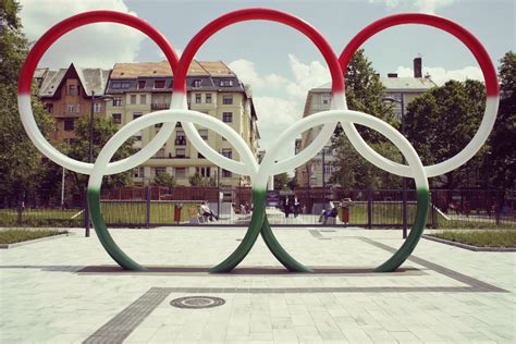 We've set the standard for quality and innovation in resurfacing technology. Itt jártunk - Olimpia Park - Minimatiné