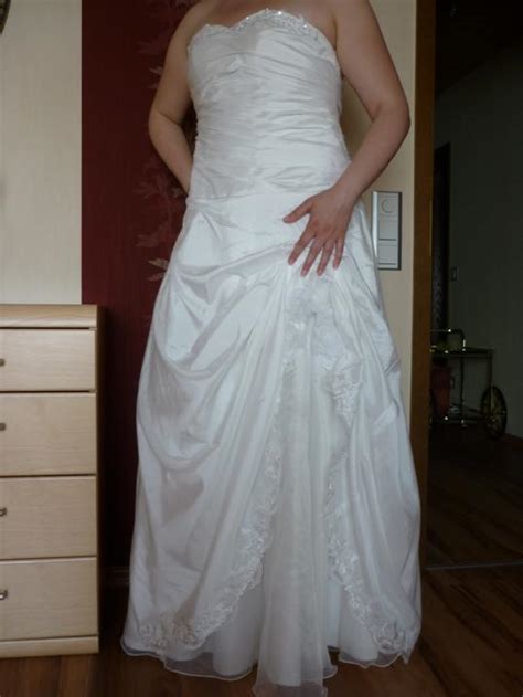 Maybe you would like to learn more about one of these? Brautkleid Gr. 44