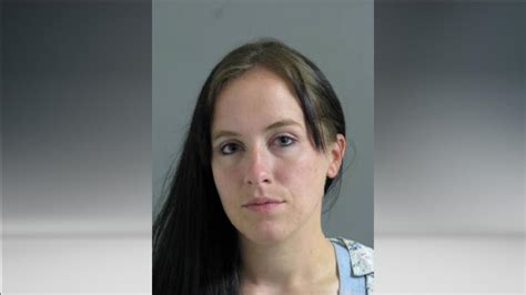 Police Mom Drove Drunk With 3 Year Old In Car