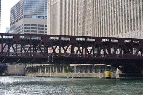 Wells Street Bridge Over The Chicago River Raddoc1947
