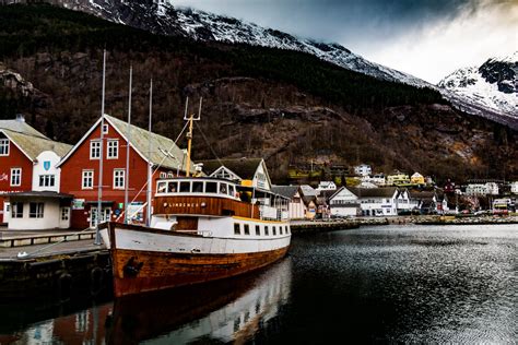 Odda Sørfjorden Norway Mark Langdon Flickr