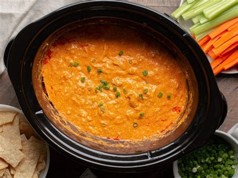 11 Super Bowl Party Foods You Can Make In A Slow Cooker