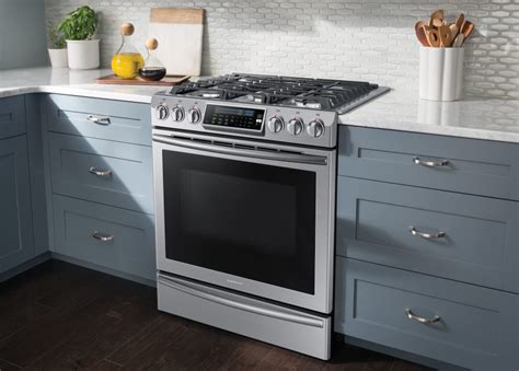 Nx58h9500ws blinking dot next to 175. Samsung NX58H9500WS 30 Inch Slide-In Gas Range with 5.8 cu ...
