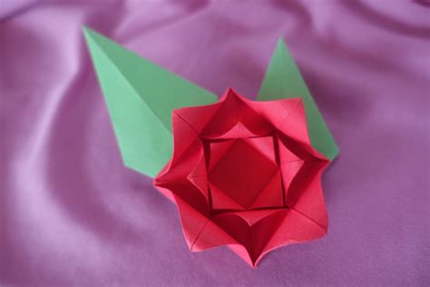 Simple Origami Rose Tutorial Origami Thesprucecrafts Folds
