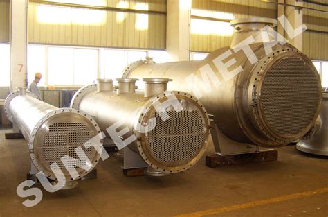 A floating head is excellent for applications where the difference in temperature between the hot and cold fluid causes unacceptable stresses in the axial direction of the. Nickel Alloy C-276 Floating Head Type Heat Exchanger ...
