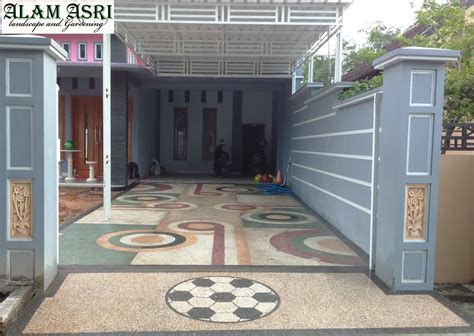 Fungsi sebuah carport minimalis adalah untuk menahan benda yang sangat berat. Lantai Carport | Koral Sikat | Batu Ampyang