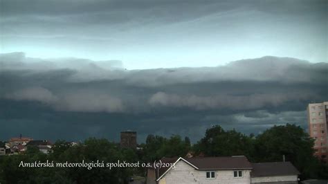 As the rain cooled downdraft reaches the earth's surface, it spreads horizontally. Derecho-producing bow echo storm 4.8.2013(timelapse) - YouTube