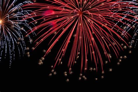 See full list on adobe.fandom.com Photographing Fireworks Like A Pro (6 Tips for Beginners) - Pretty Presets for Lightroom