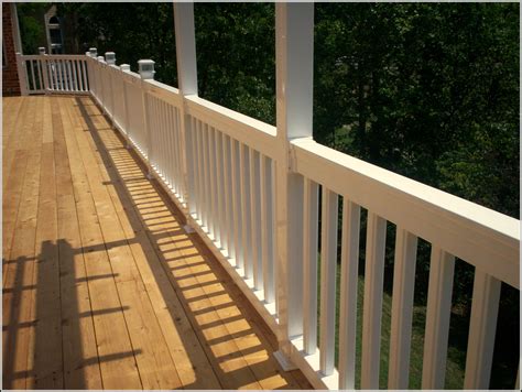 Cedar Deck White Railing - Decks : Home Decorating Ideas #XLwgYWbqrb