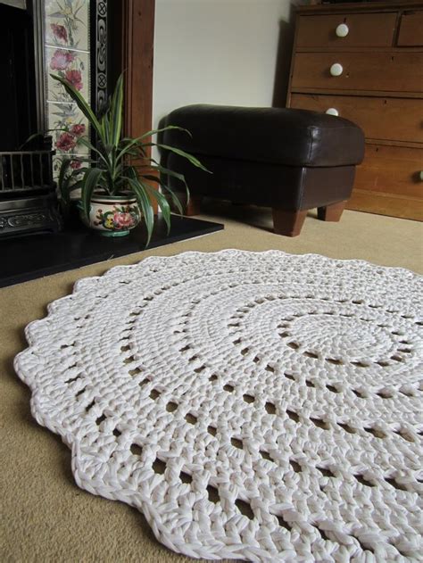 The best part is that they can be so gorgeous, like this easy crochet rag rug. Crochet Rug Patterns Awesome Free Crochet Patterns For ...