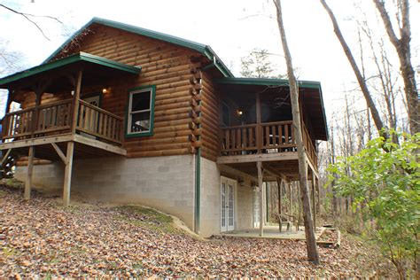 December 4 at 4:31 am · scenic view, cabin #33 scenic view is a newly renovated, redecorated 10 person cabin appropriately named for its location on the 30 acre getaway that offers nature walking trails, a pond, and a nice large fire pit. Getaway Cabins® | Hocking Hills Cabins and Cottages