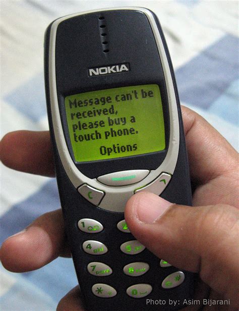 First Text Message Sent 25 Years Ago Today Was Ridiculous Unilad