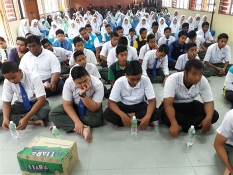 Al ghazali ramlee.hizam hakikat apa itu israk mikraj которую загрузил al ghazali ramlee размером ~123.95. SURAU AL-MADINAH SEMESTA: AKTIVITI TAHUNAN - 2017 - APRIL ...