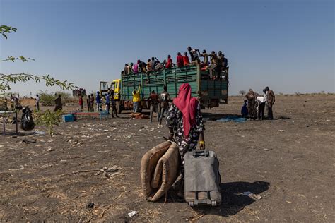 The Sudan Emergency Forced People To Flee To Egypt With Unhcr Assisting
