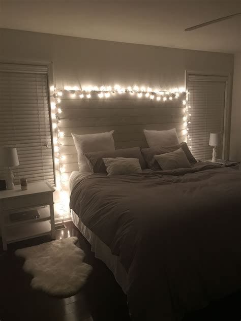 So, the shiplap headboard was super easy to build, in fact, my kids and i built in in a day while my husband was gone on a long fishing trip!! DIY shiplap headboard ️ | Idées déco chambre cocooning, Idée chambre, Chambre deco ado