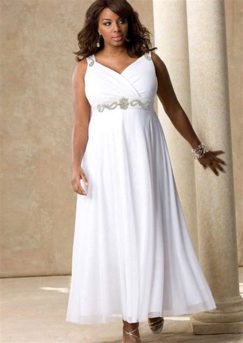 I was skeptical about ordering a dress for my wedding online. Plus size casual wedding dress - PlusLook.eu Collection