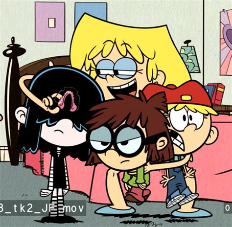 National Hug Day The Loud House Know Your Meme