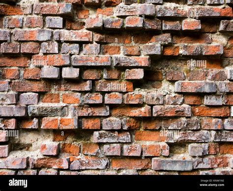 Broken Brick Wall Hi Res Stock Photography And Images Alamy