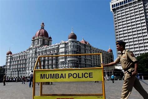 Mumbai Police Register Fir Against Unidentified Persons For 2611 Like Attack Threat Call
