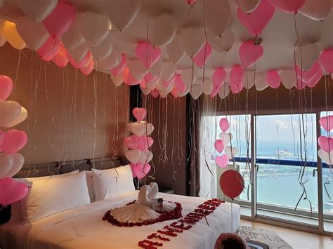 We did not find results for: Romantic Bedroom Balloon Decoration Package [DECO-VD ...