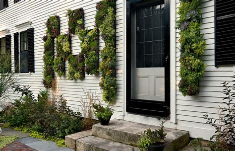 How To Beautify Your House Outdoor Wall Décor Ideas