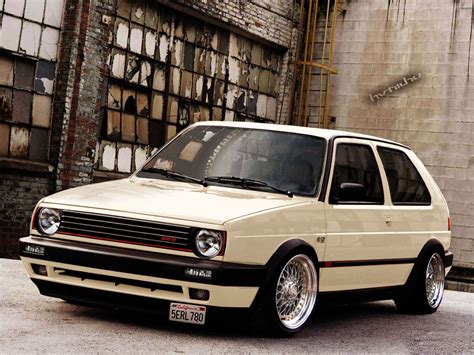 The volkswagen golf mk2 is a hatchback, the second generation of the volkswagen golf and the successor to the volkswagen golf mk1. Volkswagen: Volkswagen Golf 2 (kép)
