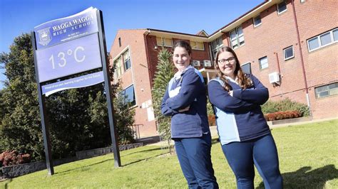 More Inclusive Wagga High School Adopts Gender Neutral Uniforms