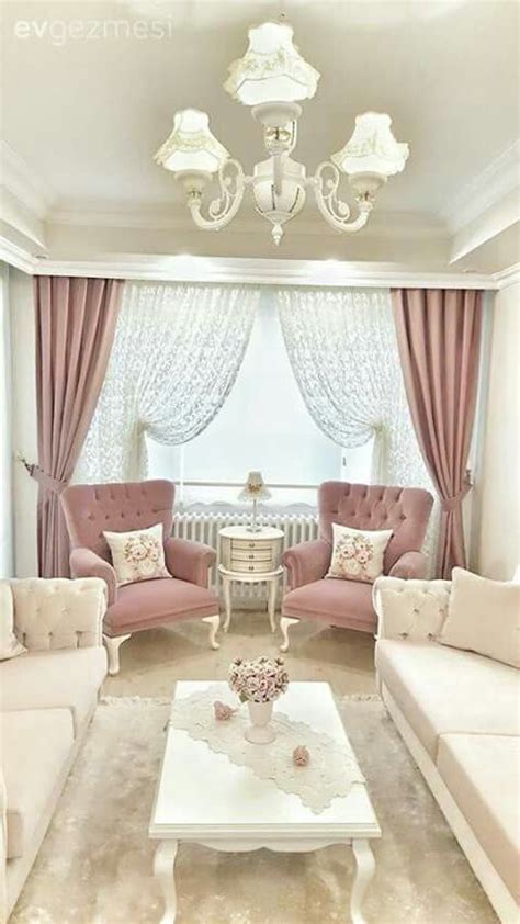 Beautiful shades of pink, beige and light grey walls ...