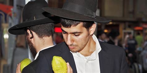 8 Ts For Jewish Gay Men This Hanukkah