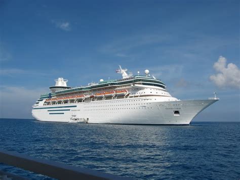 Royal caribbean | Oasis Of The Seas | Amazing Places: Royal Caribbean