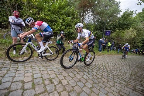 E' stata una tappa super divertente soprattutto con la pioggia alla fine. Six things to look out for at the Tour of Flanders 2020 - Cycling Weekly