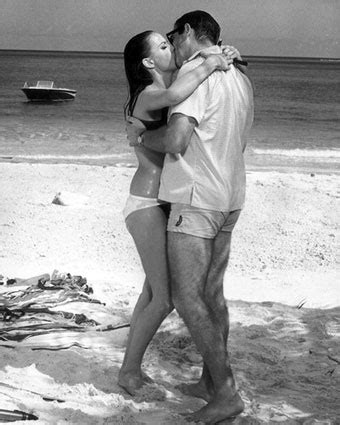 Claudine Auger Domino Thunderball Hot Sean Connery 9 21st Century Boy