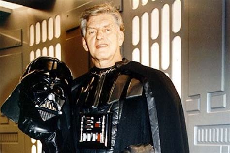 David Prowse Darth Vader In The Original Star Wars Films Has Died At