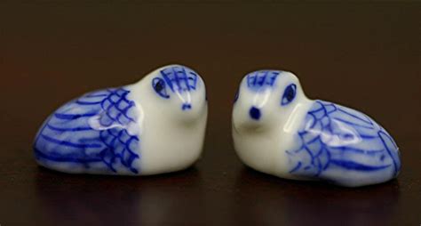 Pair Of Tiny Blue And White Porcelain Birds Bw Dollhouses And More