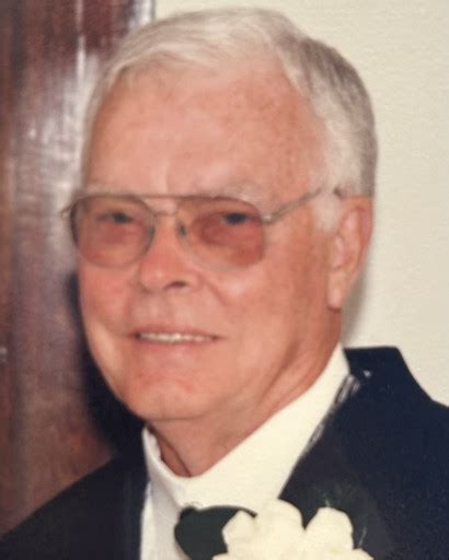 Raymond W Titus Obituary 2023 Eichholtz Daring And Sanford Funeral Homes