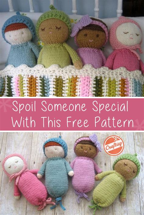 The button detail is perfect for your little babes. Knit Baby Doll Patterns | Knitted doll patterns, Baby ...