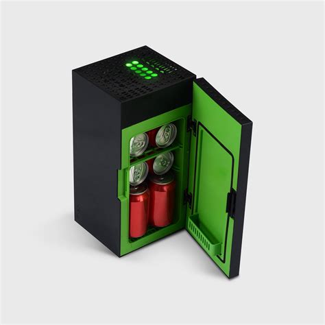 Xbox Series X Replica Mini 8 Can Fridge Thermoelectric Cooler New