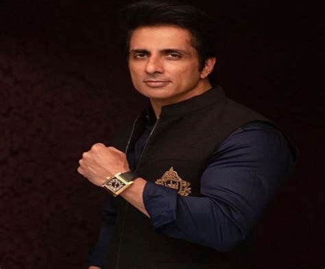 He made his acting debut in the 1999 tamil film kallazhagar. Bollywood actor Sonu Sood now joined hands with ISM ...