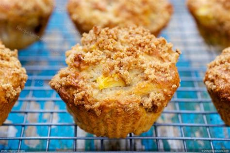 Sour Cream Peach Muffins Recipe