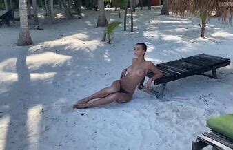 Rachel Cook Megan Samperi Nude Beach Bts Video Leaked Dank Wank