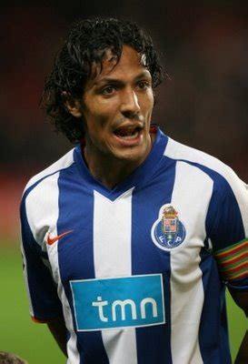 University of the free state/universiteit van die vrystaat. Bala & Bola: David Luiz, Bruno Alves, Vidic e Thiago Silva