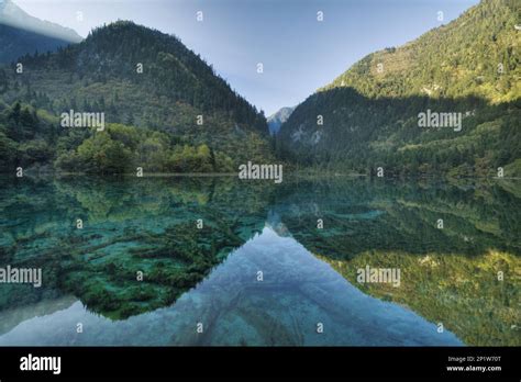 View Five Flower Lake Jiuzhaigou Hi Res Stock Photography And Images