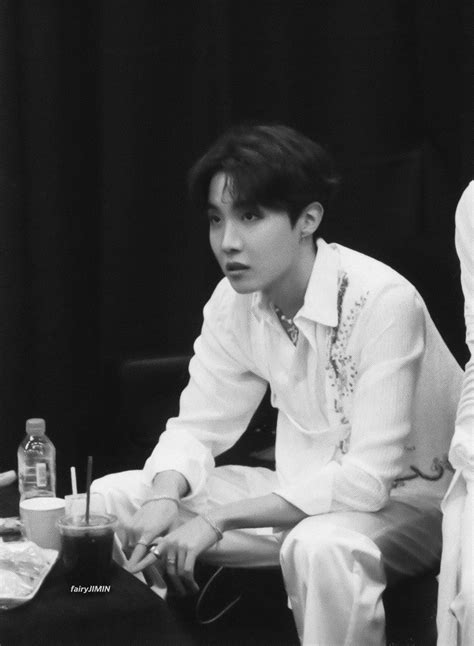 Black and white wallpaper purple wallpaper trendy wallpaper korean aesthetic white aesthetic aesthetic backgrounds aesthetic wallpapers kpop backgrounds iphone wallpaper bts. hourly jhope on Twitter in 2020 | Black and white ...