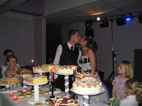 Sa biographie, son actualité évoluant au poste de gardienne de but, amandine leynaud a tout juste 18 ans lorsqu'elle intègre. Blog Mariage - Amandine et Laurent - Mariage le 22 mai 2010