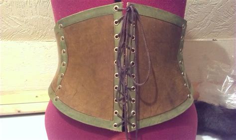 Fully Reversible Waist Cincher Pattern Worked Out Properly On This One