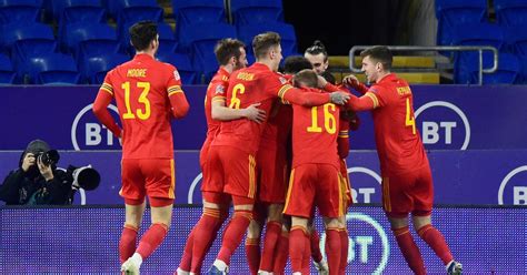 Jun 16, 2021 · si la turquie s'est montrée trop perméable, le pays de galles a lui fait preuve d'un manque criant de réalisme, avec les loupés de davies (4e) et moore (13e), laissant leur adversaire dans le. L'Autriche, la Hongrie, la République tchèque et le Pays ...