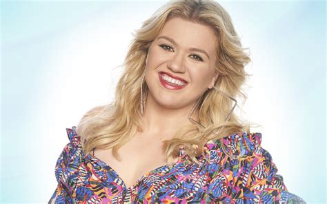 We did not find results for: Kelly Clarkson Opens Up About Her New Talk Show: 'I Feel ...