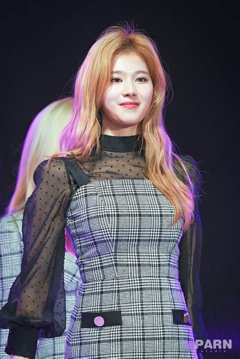 14 Times TWICE's Sana Was An Absolute Stunner In The Most Gorgeous ...