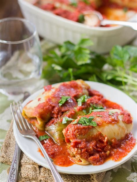 Line a dutch oven with leftover cabbage leaves. Quinoa & Lentil Stuffed Vegan Cabbage Rolls ...
